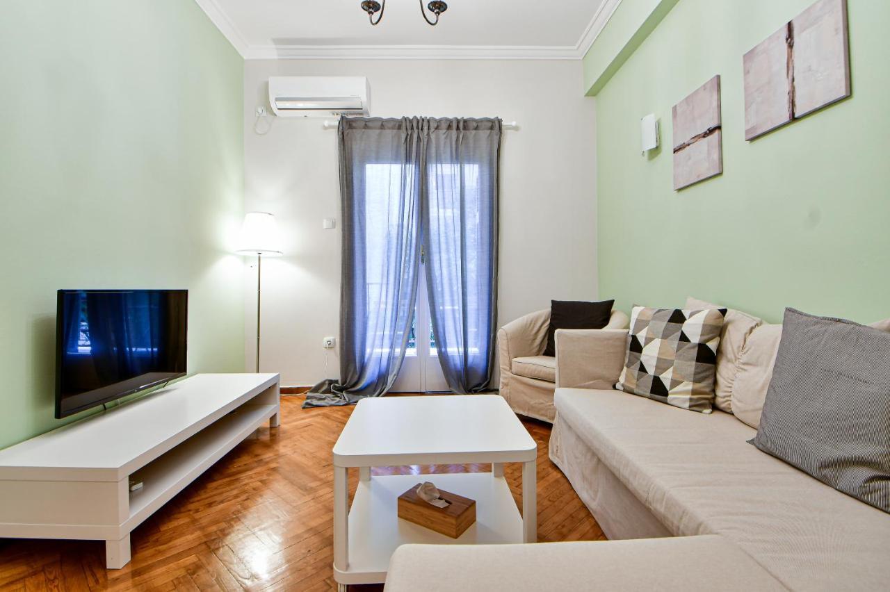 Thiras Lovely Apartment By Zain Athens Ngoại thất bức ảnh